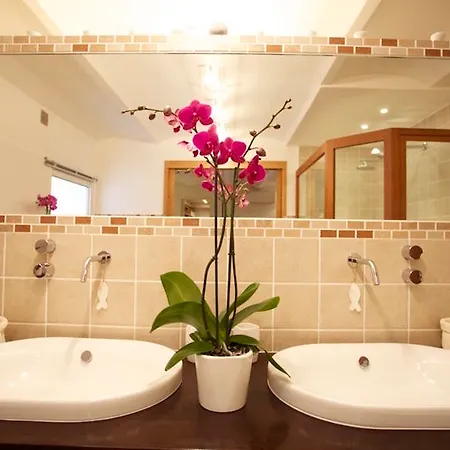 Apartment Lycklama Loft Aulnay-sous-Bois